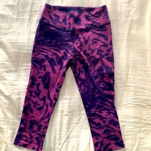 Women’s capri leggings
